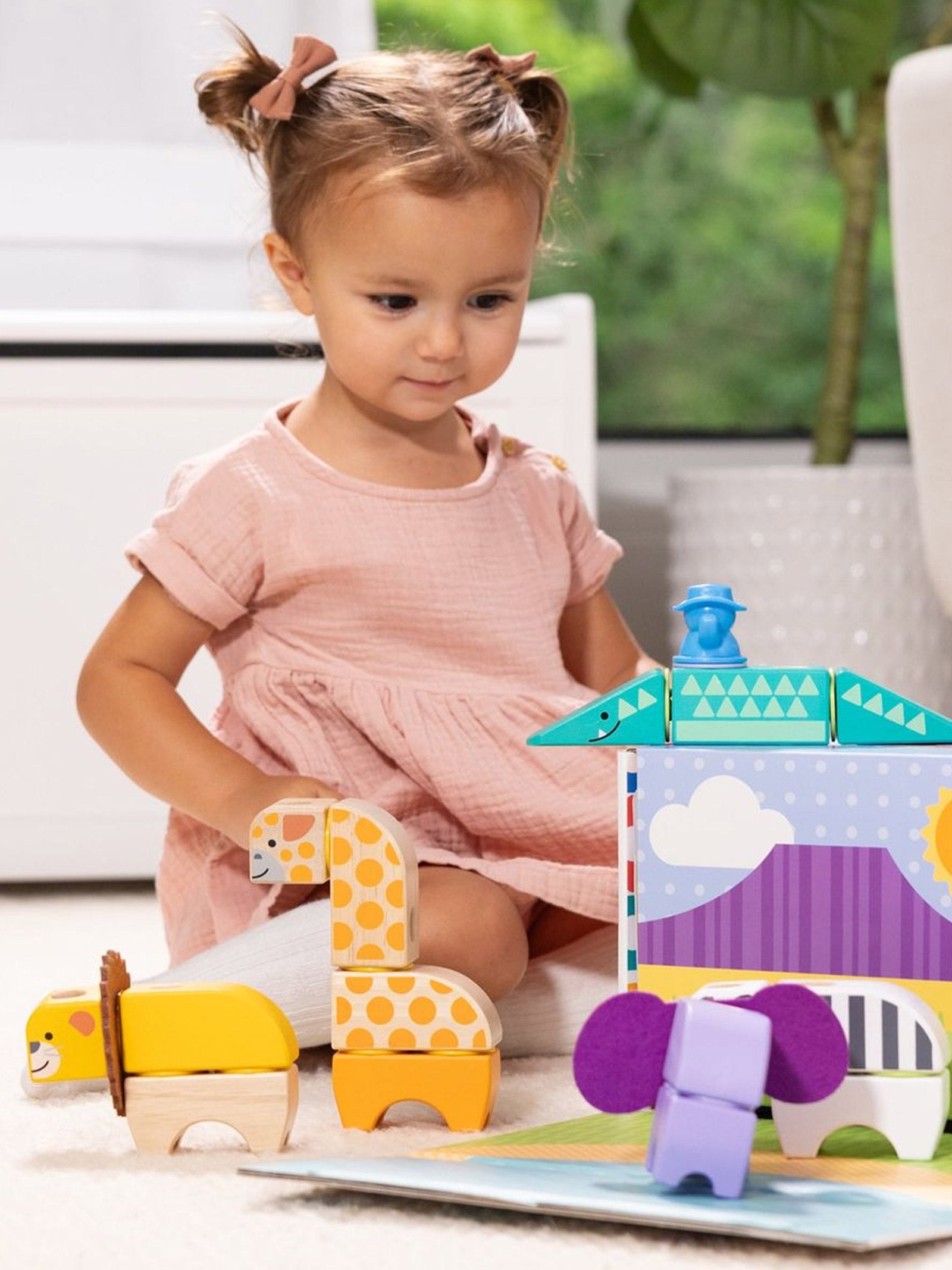 Safari Blockables Solid Wood Building Blocks (34 Piece)