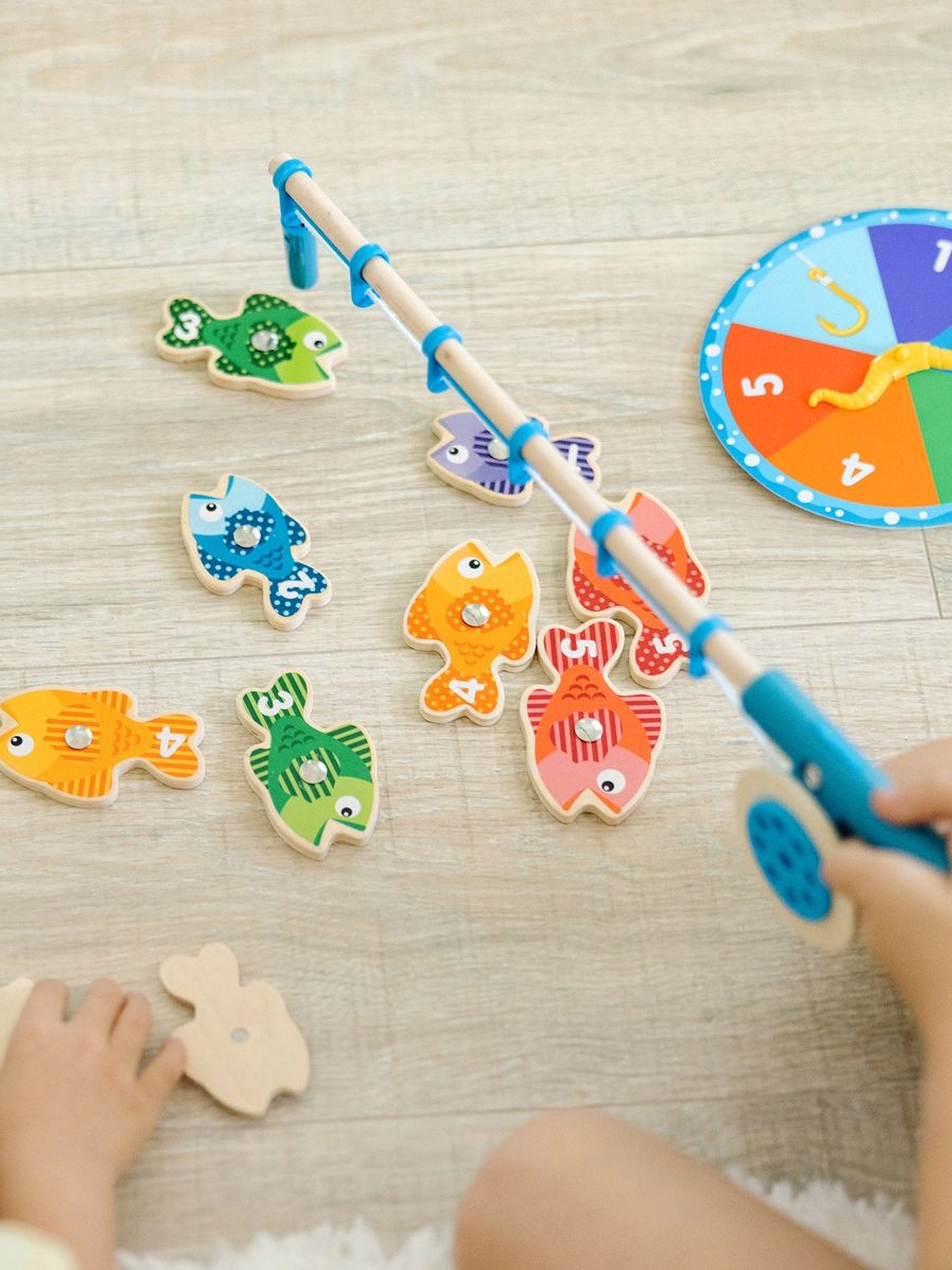 Catch & Count Wooden Magnetic Fishing Game