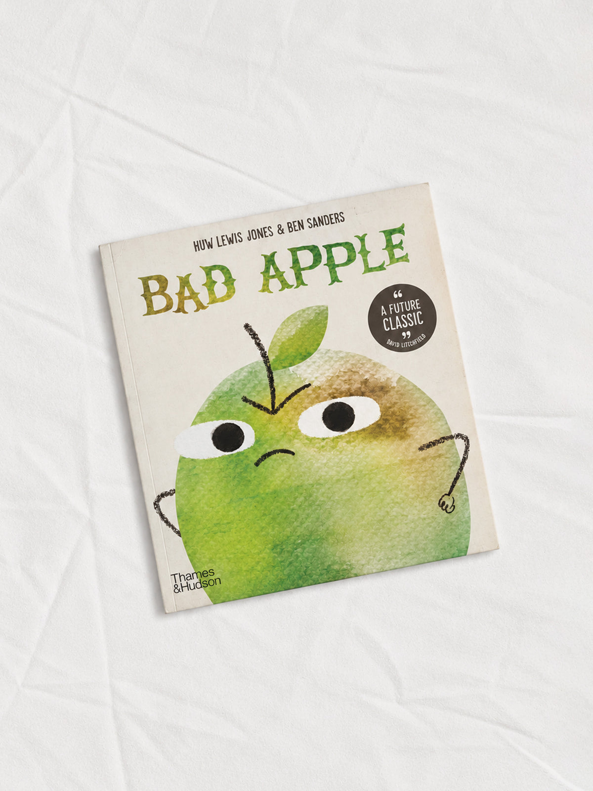 Bad Apple (Paperback)