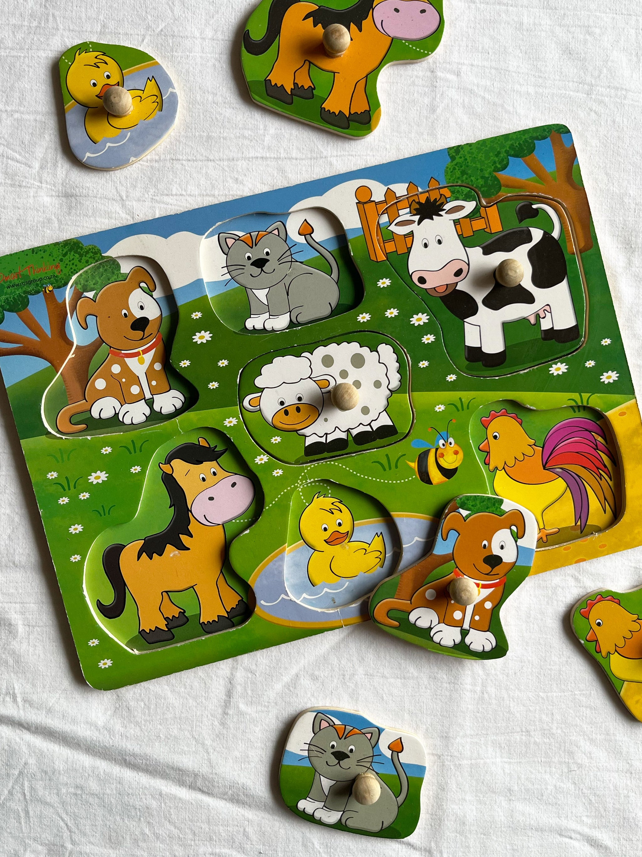 Pre-owned: Wooden Farm Animal Peg Puzzle